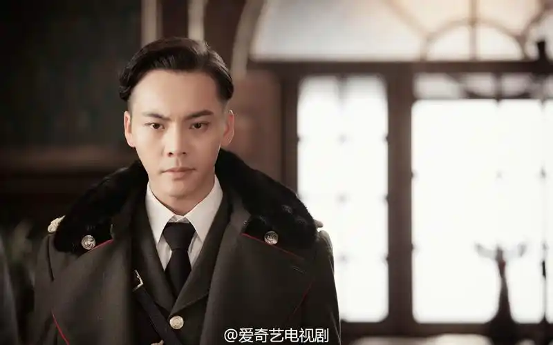 【陈伟霆】【cwt】【陈等等】 老九门张启山张大佛爷 剧照 2048 x