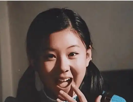 尽管内心矛盾,导演却坚持让李小萌进行试镜,最终她只能硬着头皮上场.