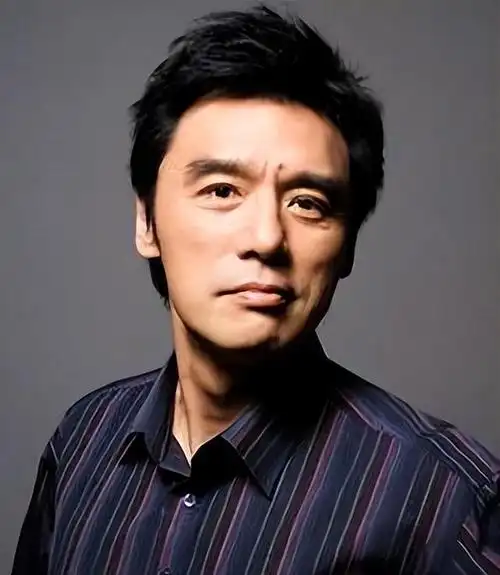 钟镇涛我这一生最正确的选择,就是拒绝与前妻章小蕙再婚