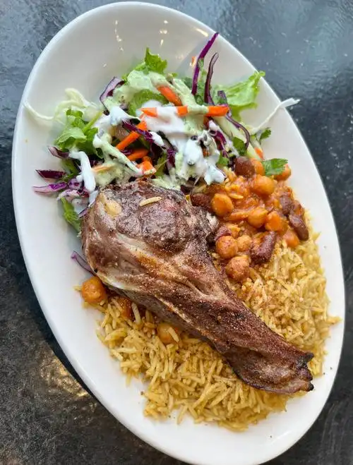 13刀阿富汗烤肉饭:打工人的美味午餐