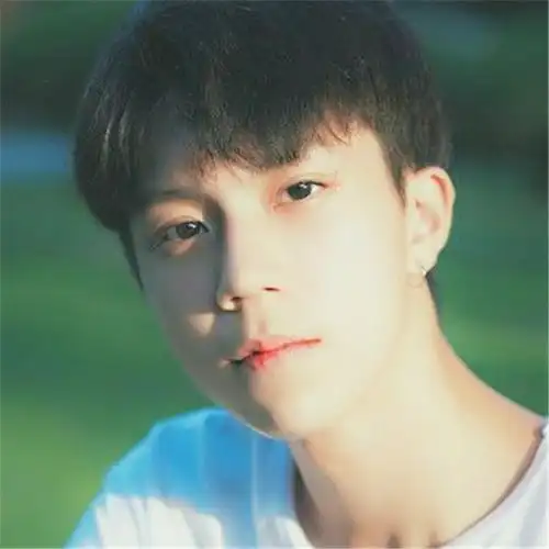 男生专用头像100张 高清帅气男生适合永久做头像的图片_男生头像_头像