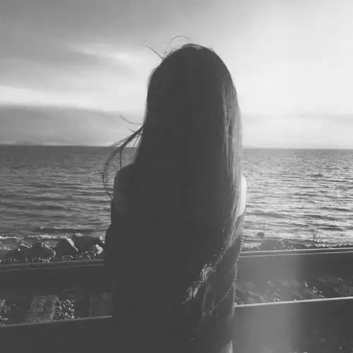 越长大,我们却越不善言辞