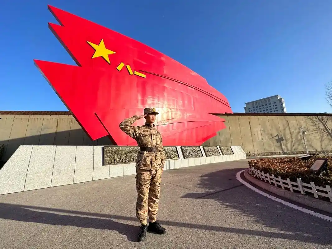 清澈的爱只为中国.君子子役,圆满归期,不负青春,不留遗憾,入 - 抖音