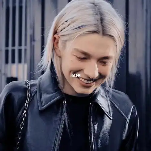 头像分享  #美剧亢奋