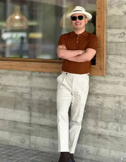 建议40岁中年男人:不穿紧身裤,不留长发,不穿花衣,帅气不油腻_衣服