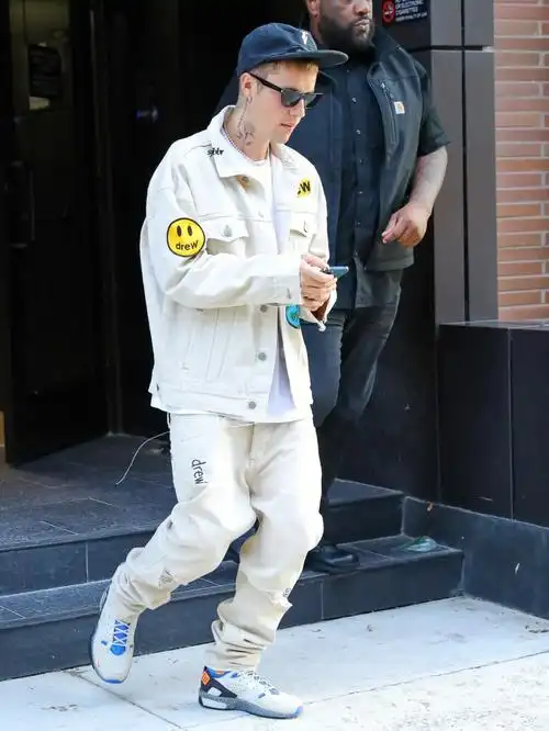 justinbieber2021910街拍