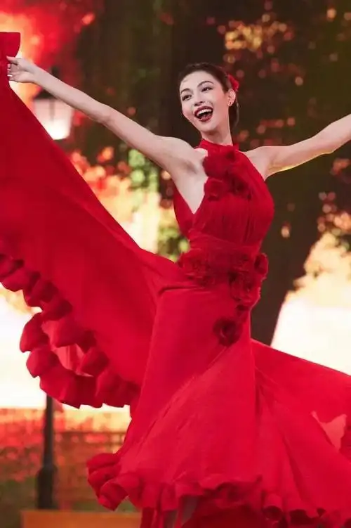 钟楚曦要不你开个班吧!-腾讯新闻