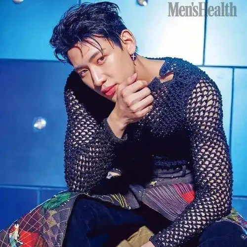 偶莫真的是肌肉哈哈哈哈哈哈哈哈