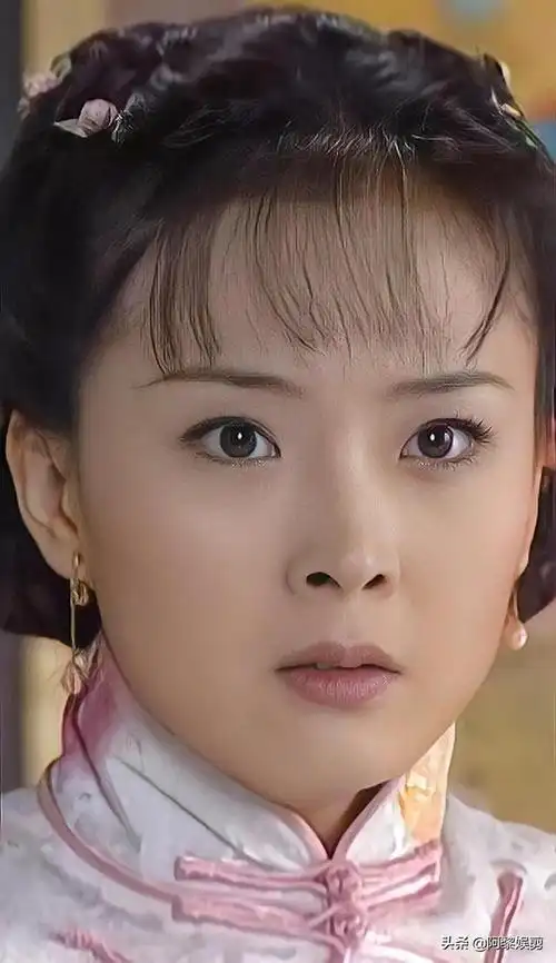 王艳纯天然之美!年轻时真的太美了_网易订阅