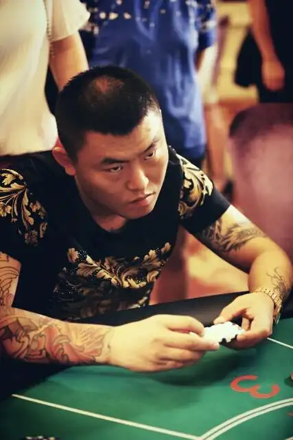 四平青年-李老八高清直播回放_四平青年-李老八小视频_四平青年-李