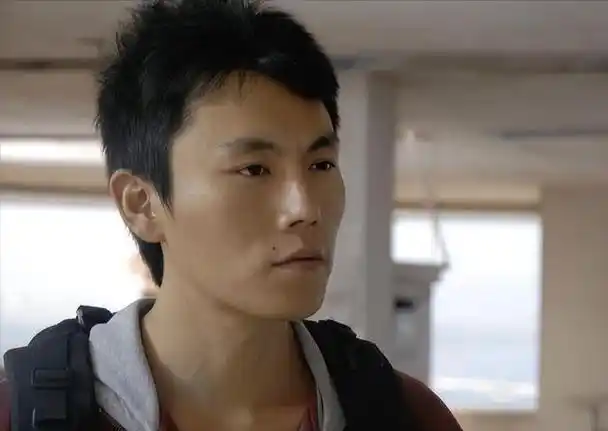 《无证之罪》:秦昊,邓家佳主演,揭秘警察与罪犯的智慧博弈