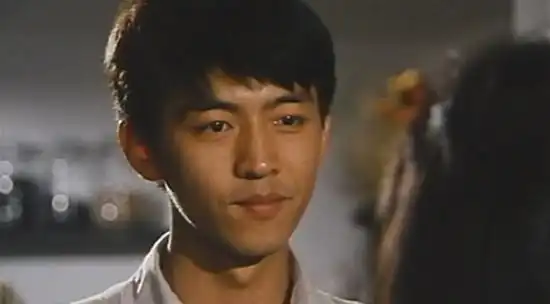 每个老牌的男演员年轻时候都是惊艳了时光的小鲜肉,庹宗华也是如此