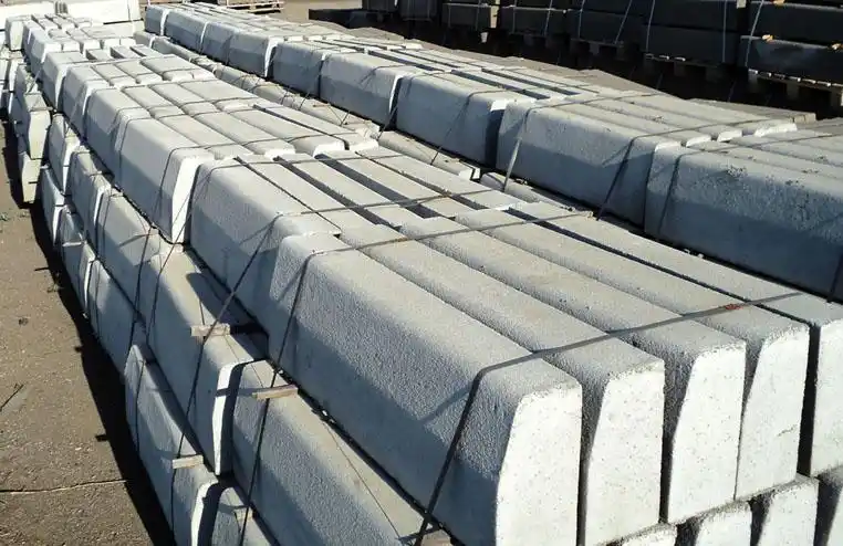 钢筋混凝土路缘石