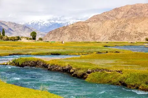 新疆帕米尔高原的塔吉克人