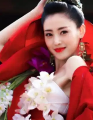 巨蟹座的专属红衣女神是巨蟹座:天蝎座的专属红衣女神是古力娜扎,非常