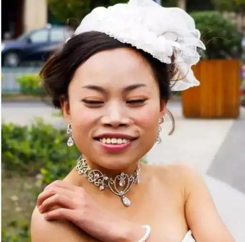 那位扬言"死在美国也不回来"的罗玉凤,如今过得咋样?