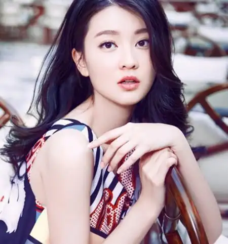 盘点娱乐圈出生于1993年的5位最美女星