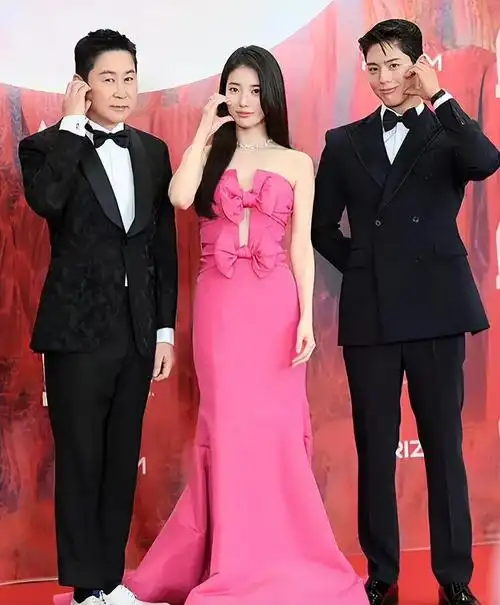 百想奖:宋钟基坐冷板凳,宋慧乔扬眉吐气,汤唯美得出众