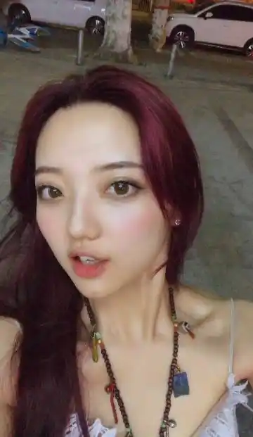 张兆艺 快乐星球饰 冰柠檬 来自明星美足笑开颜 - 微博