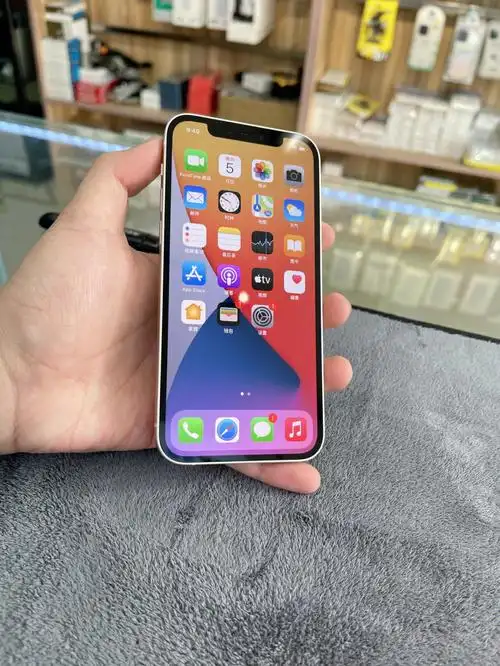 苹果12256g白色国行双卡纯原无拆修