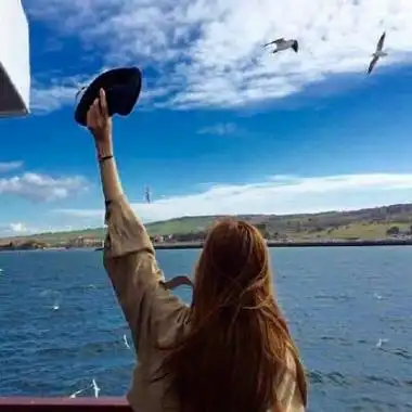 女生头像海边背影意境高清漂亮海边唯美意境女生背影头像