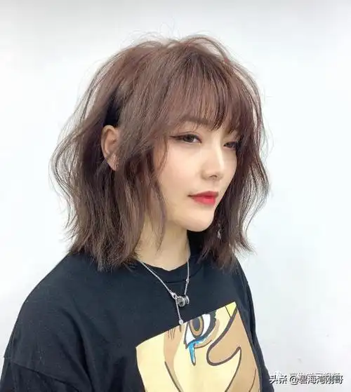 2020最火短发减龄烫发——2020最火短发减龄烫发发型-天晟网