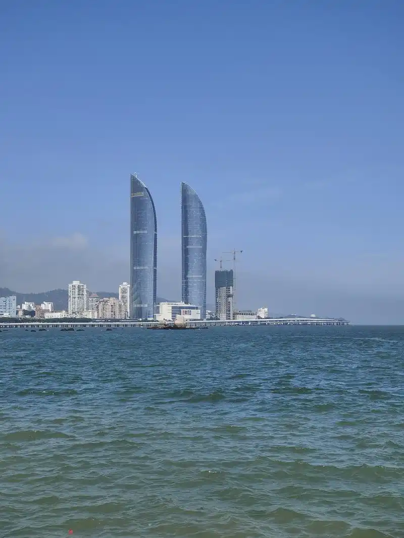 各种角度欣赏厦门地标建筑双子塔