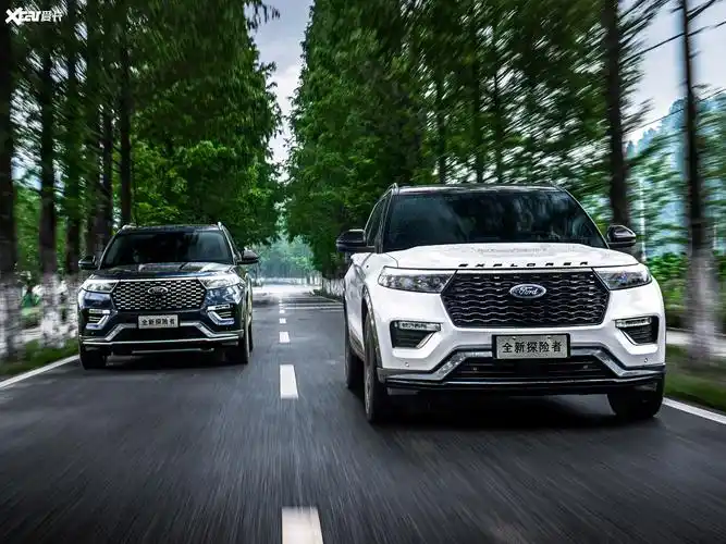 【2020款探险者ecoboost 285 四驱铂金版 6座_整体外观_64/666张图片