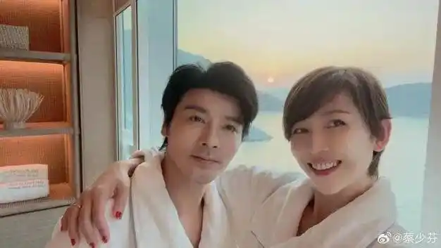 这段婚姻曾不被看好|张晋|蔡少芬|tvb|娱乐圈|当家花旦_网易订阅