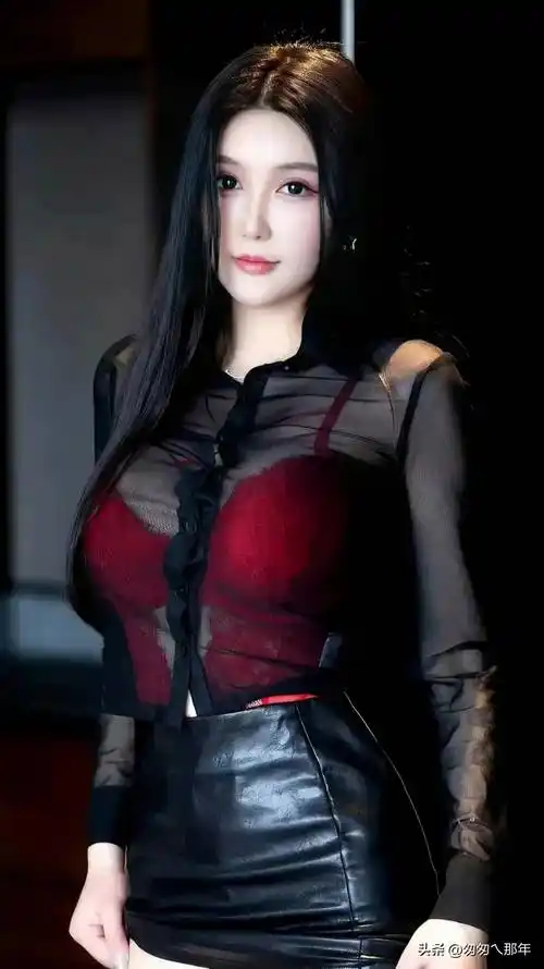 任夏,一个在2023年6月13日发行新专辑《悲伤的爱情