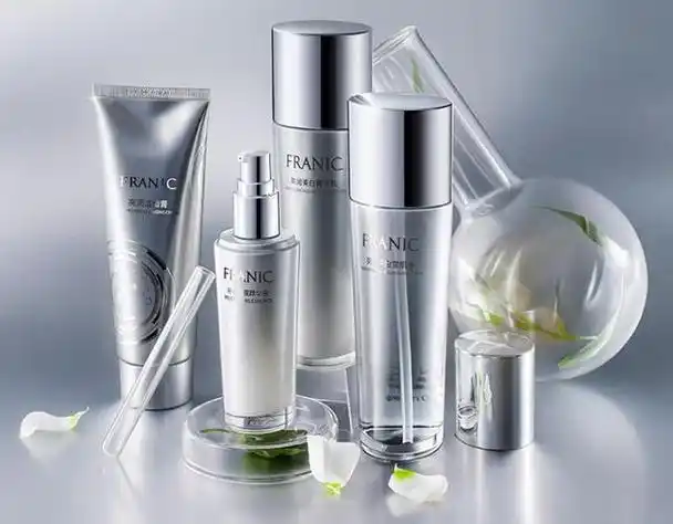 法兰琳卡(la prairie)是一家源广东的高端护肤品牌,其产品线涵盖面部