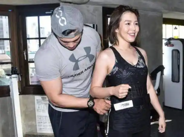 原创刘品言复出有多难被前任阮经天逼退圈曾因迟到被导演当众扒衣