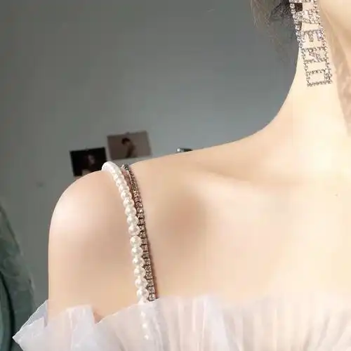 透明肩带隐形水钻珍珠图片