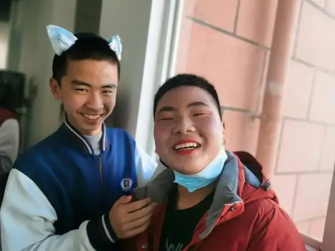 平平无奇小天才