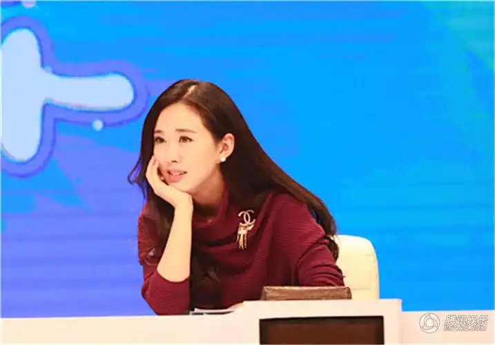 颜丹晨《爱情不等式》变"麻辣鲜妻"诱惑升级