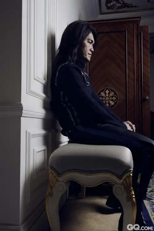 gq肖像专访迪克牛仔精彩组图 (1/6)