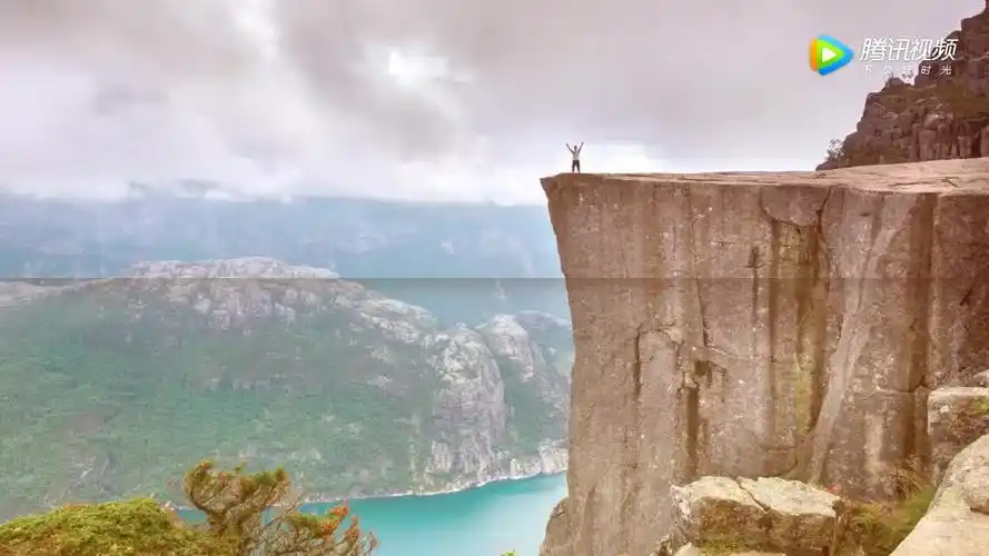 俄罗斯女孩拥有世界上最长的美腿腿长1米3能找到老公吗