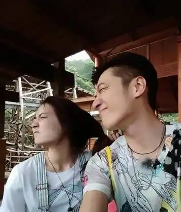 慌张夫妇乔任梁徐璐微博 乔任梁被迫脱衣羞萌 霸道式浪漫粉红爆表