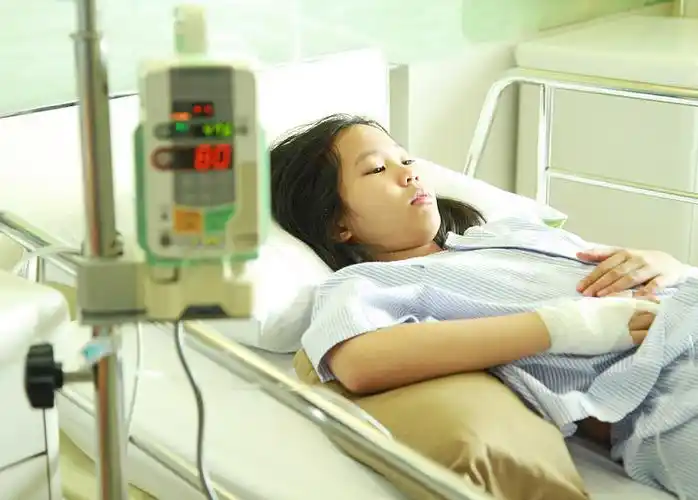 女患者,病床图片_女患者,病床高清图片_全景视觉