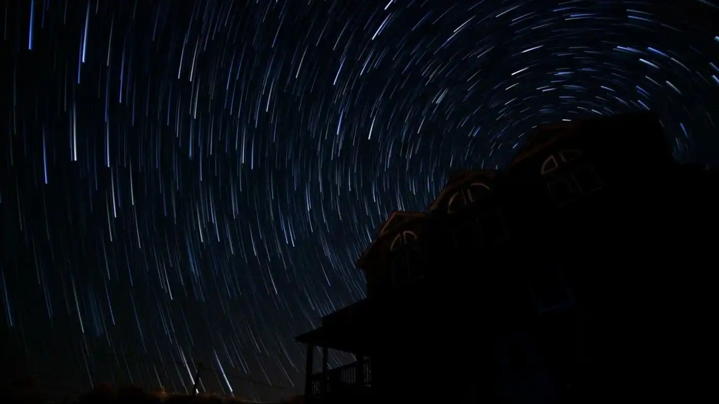 唯美浩瀚的星空图片桌面壁纸