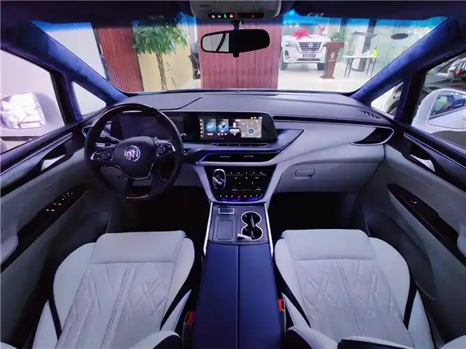 2021款别克gl8雅典娜版上海改装美观实用内饰奢华