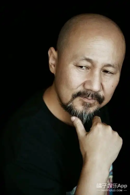 专访腾格尔戏里猥琐戏外暖心56岁演技大白拿了表演奖