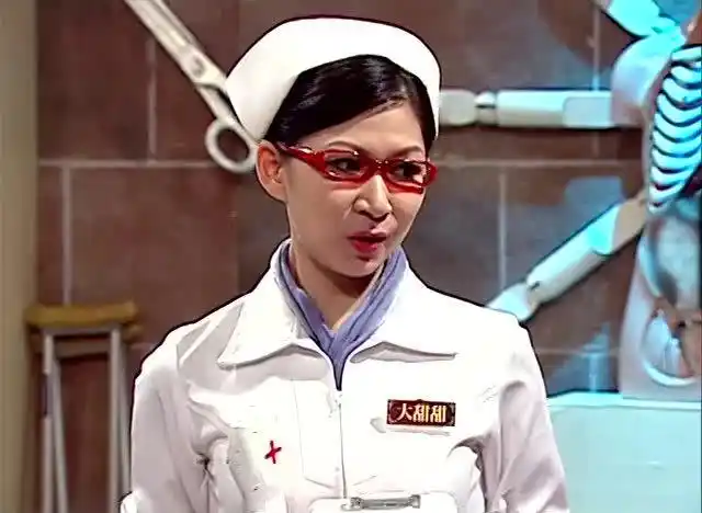 萌学园:经过检查大甜甜发现,欧趴身上的驶卷使并没有变多