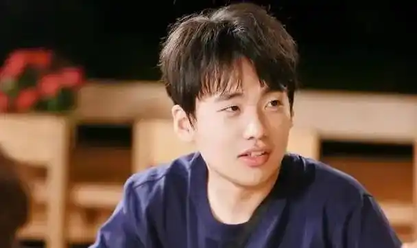 吃剩饭,被打压,郭麒麟的清醒,揭开了多少"星二代"的遮羞布?