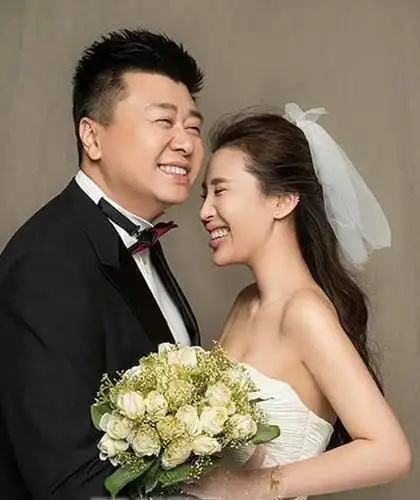 前夫曾是世界冠军,现任是企业精英,今38岁的她是人生赢家!