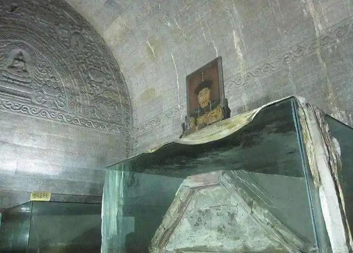 康熙皇陵怪异现象至今无解,至今不对外开放,究竟遭遇了什么?