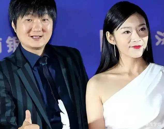 王大治:演小人物走红,却一步走错,娶圈外人过平凡生活