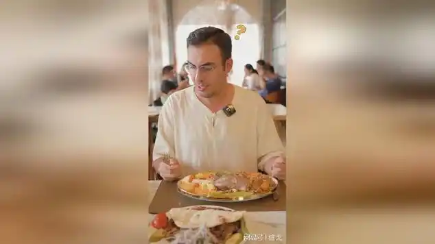 你们说说,我这样算不算入乡随俗了!|搞笑|真人出镜