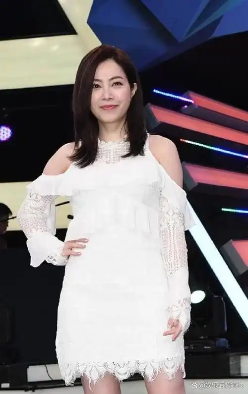 徐怀钰应该是很多人的青春回忆吧,我以前就很喜欢她的歌,自从知道她