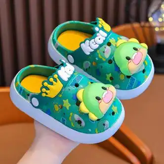 儿童拖鞋男女童居家宝宝卡通洞洞鞋中大童外穿防滑软底凉拖鞋小孩